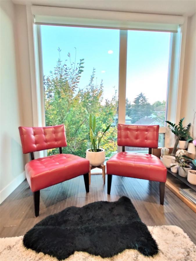 Monki Di Executive Suites - Glas - Luxury Inner City Home 3 Min To Downtown W Private Rooftop Patio Fireplace YYC Dış mekan fotoğraf