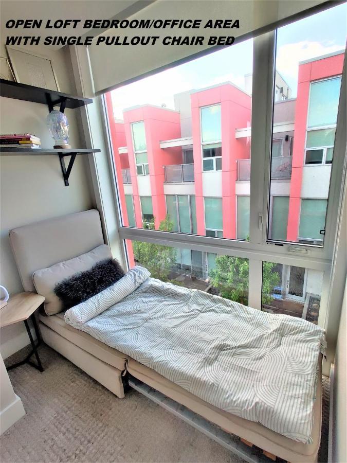 Monki Di Executive Suites - Glas - Luxury Inner City Home 3 Min To Downtown W Private Rooftop Patio Fireplace YYC Dış mekan fotoğraf